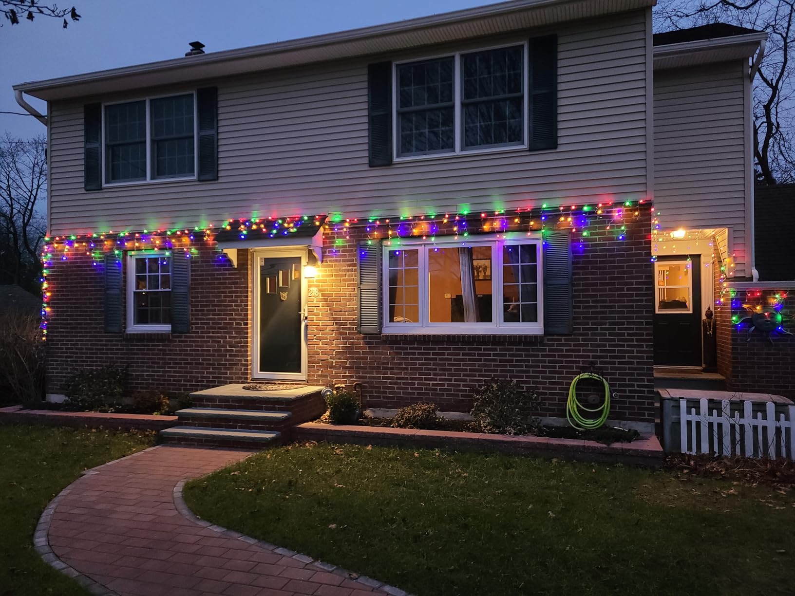 33FT 400 LED Icicle Lights for Outside, Warm White Christmas Lights Outdoor | Plug in 8 Modes Waterproof Connectable Curtain Lights Indoor with 75 Drops for House Roof Patio Party Holiday Decorations customer photo 1
