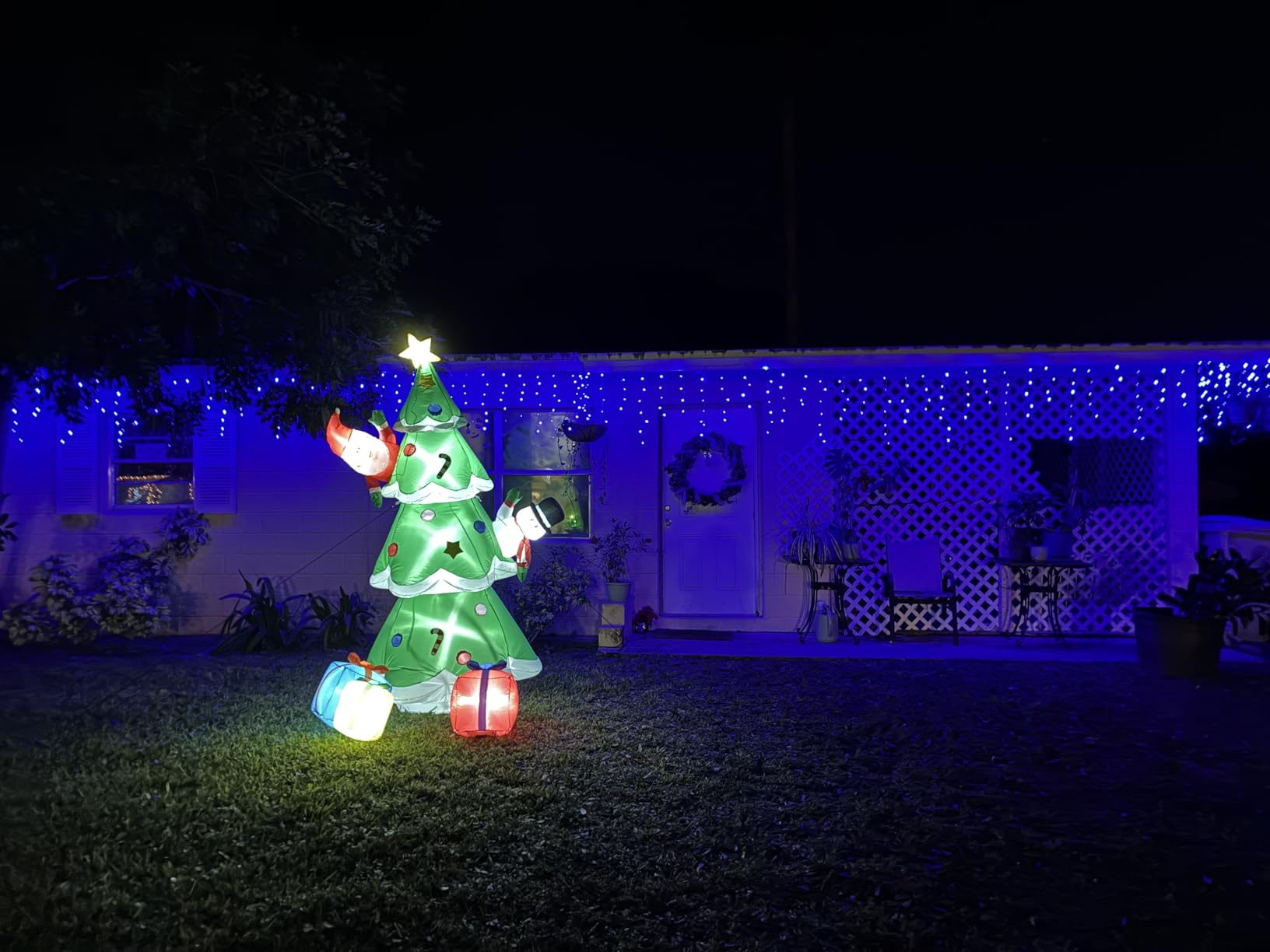 33FT 400 LED Icicle Lights for Outside, Warm White Christmas Lights Outdoor | Plug in 8 Modes Waterproof Connectable Curtain Lights Indoor with 75 Drops for House Roof Patio Party Holiday Decorations customer photo 2