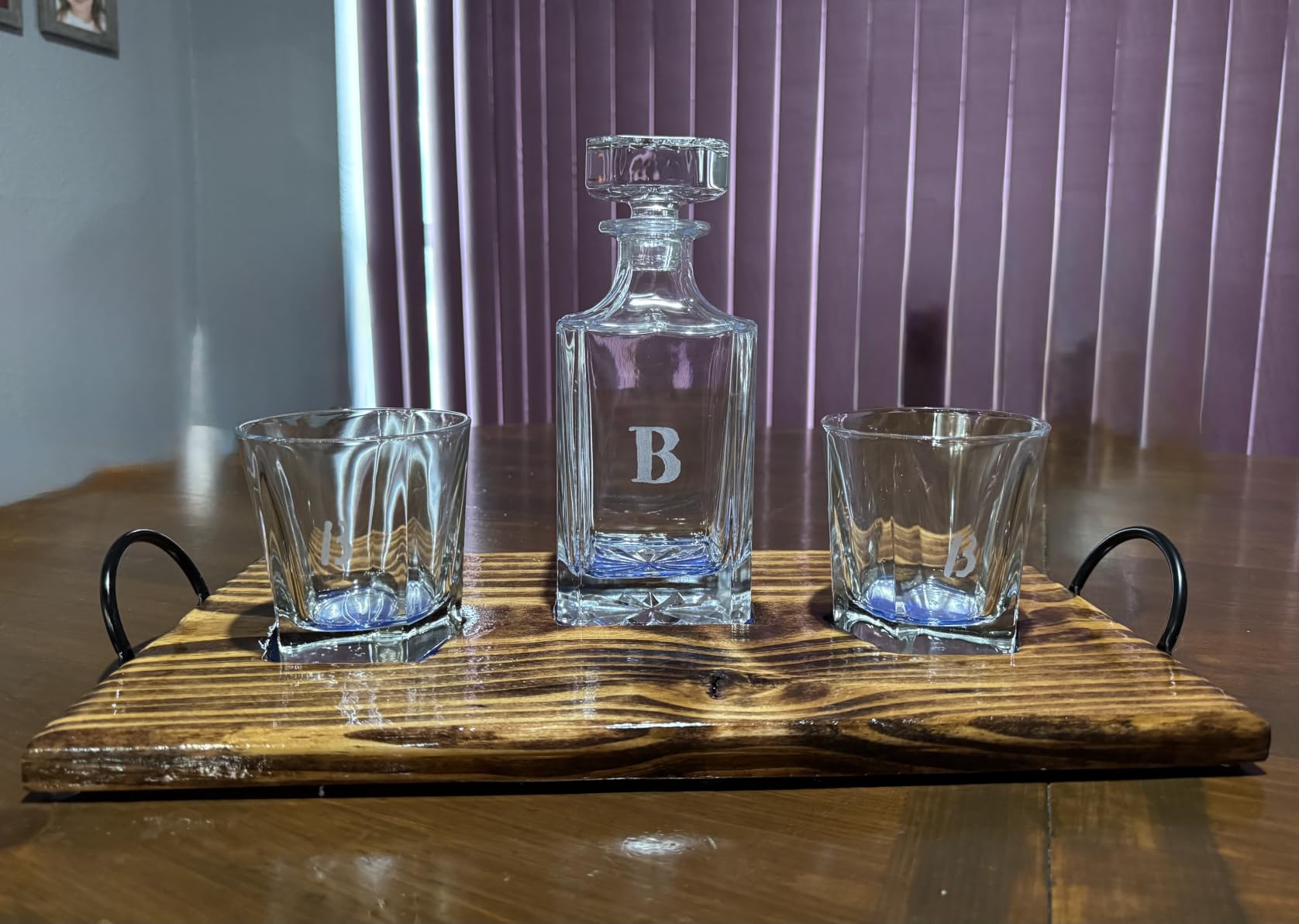 Square 25Oz Whiskey Liquor Decanter Set With 2 Glasses in Box,Decanter Set for Scotch Liquor,Whiskey Wine Decanter Suit for Men and Women Father Coworkers Lovers customer photo 2