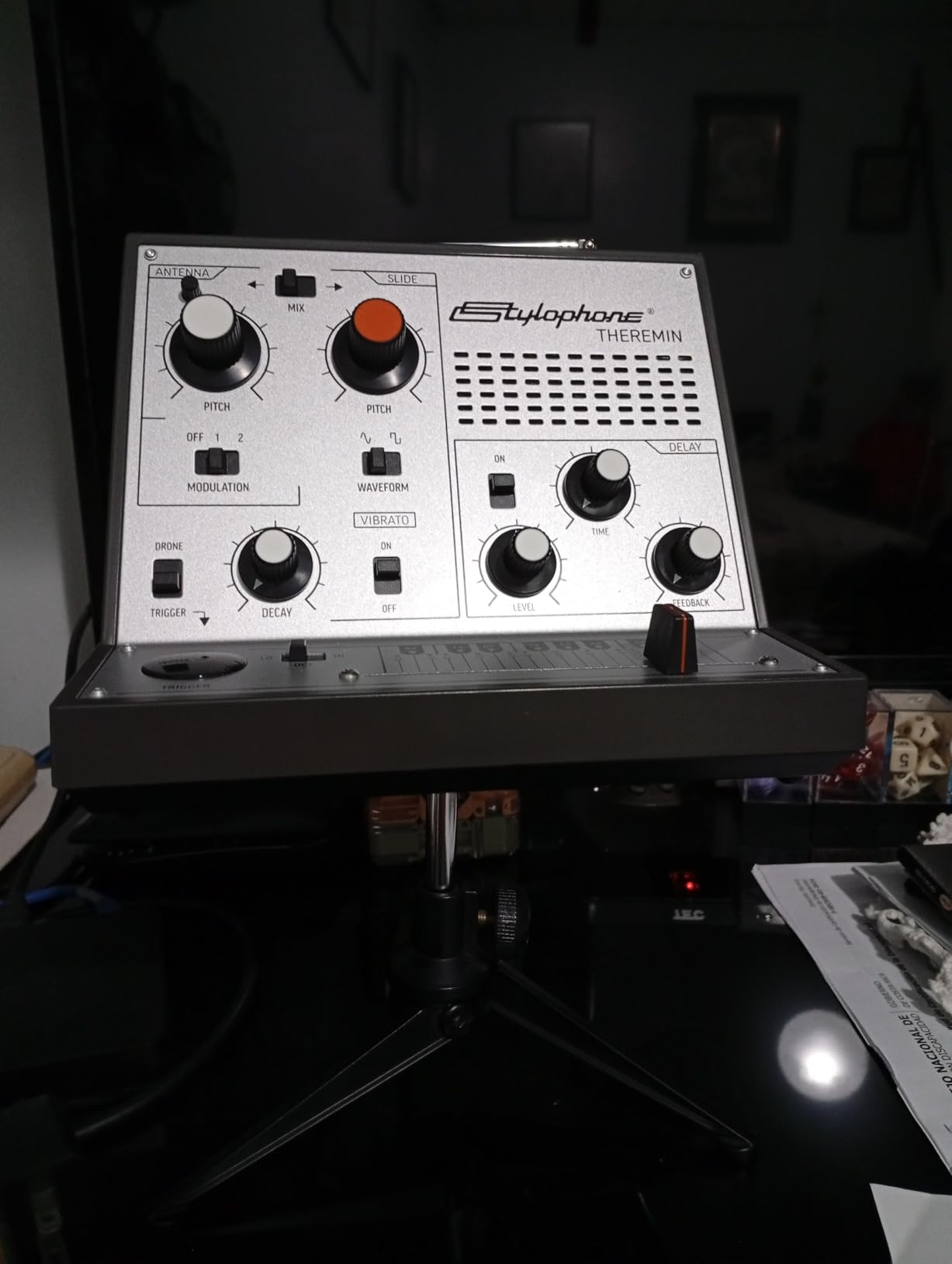 Stylophone Theremin - Award-Winning Portable Touch-Sensitive Synthesizer with Retro Analog Sound, Built-In Speaker, Delay & Vibrato Effects, Slider Control, Compact Battery-Powered Design customer photo 2