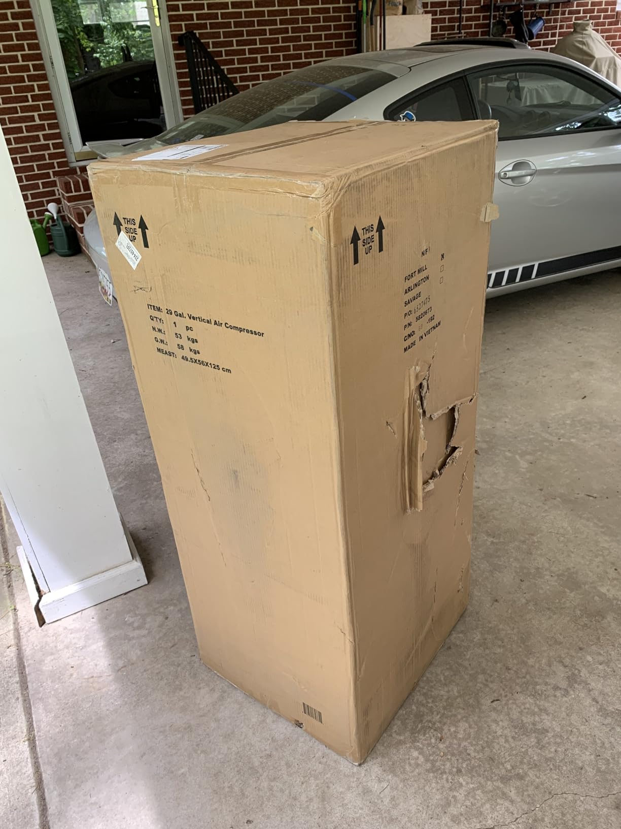 Klutch 20-Gallon Air Compressor, 2 HP, 120V, 175 PSI, 4.2 SCFM at 90 PSI customer photo 1