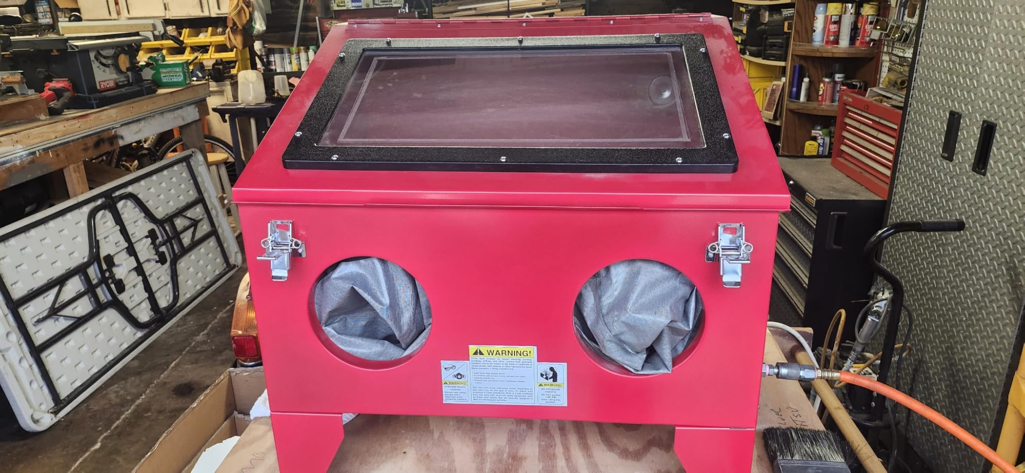 90 Gallon Sandblasting Cabinet,Red | 40-80PSI, Glass Viewing Windows, LED Light, 4 Nozzles & Blasting Gun, For Paint & Rust Removal customer photo 1