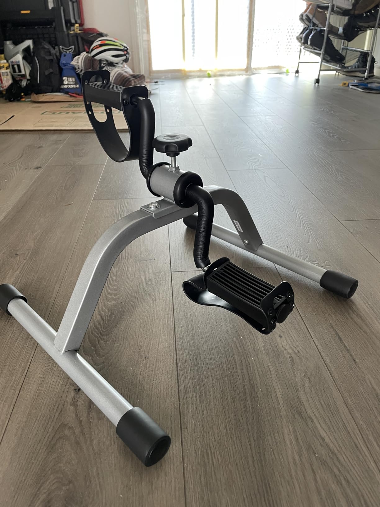 RYGEO Pedal Exerciser Mini Exercise Bike for Leg and Arm Recovery Exercise Lightweight and Portable Floor Bike customer photo 1