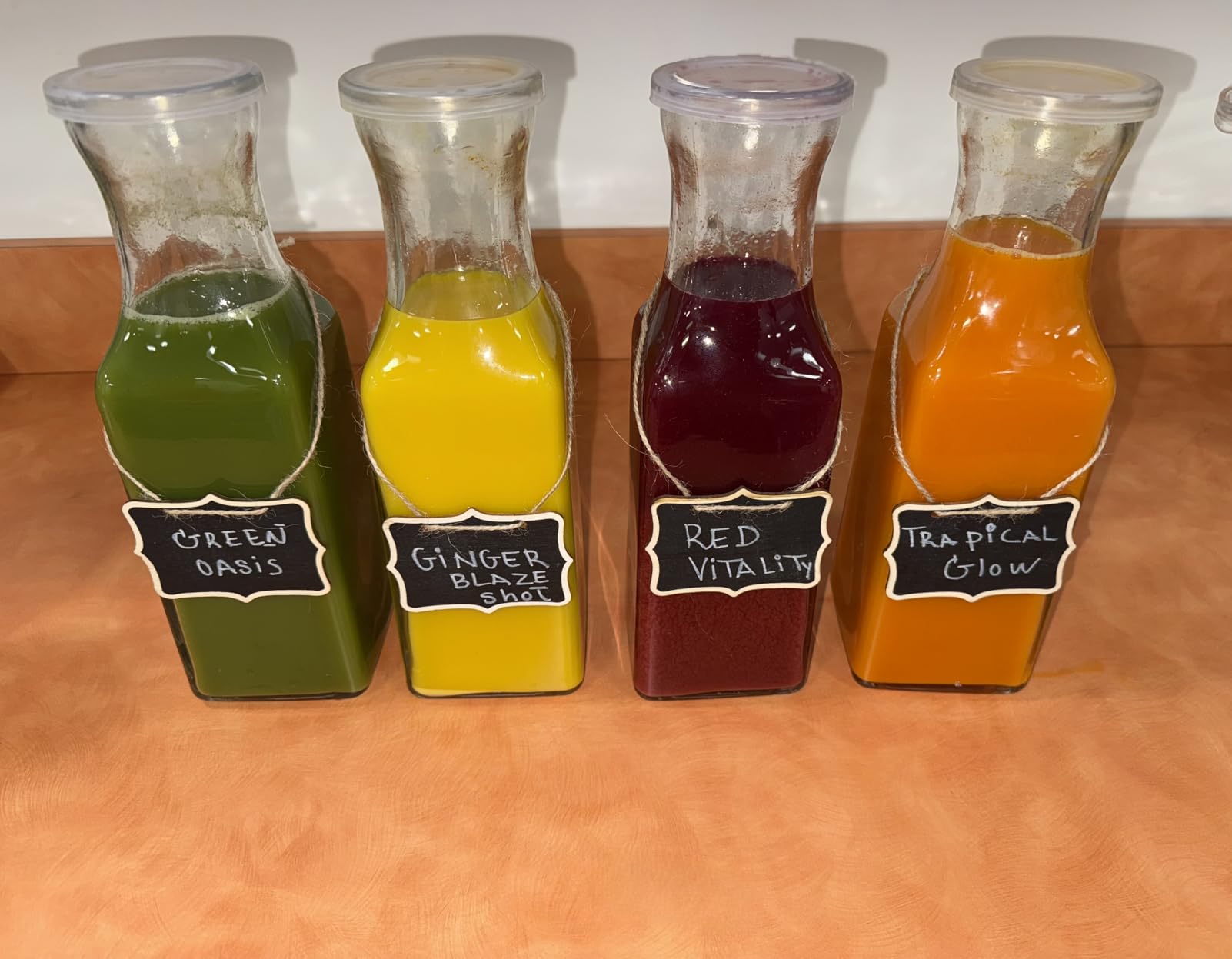 Set of 4 Square Glass Carafe with Lid, 1 Liter Clear Glass Pitcher, Beverage Serveware Carafe for Mimosa Bar, Brunch, Cold Water, Juice, Milk, Iced Tea, Lemonade customer photo 2