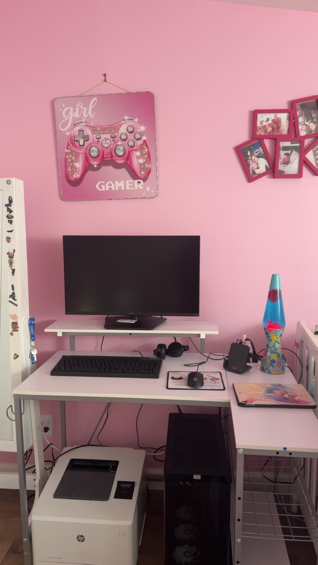 Bestier 42-Inch Pink L-Shaped Gaming Desk with Charging & LED, Charging 2AC+USB+Type-C, RGB LED 20 Colors/22 Modes, Reversible Shelves, Carbon Fiber Texture, Headset Hook, Small Space customer photo 1