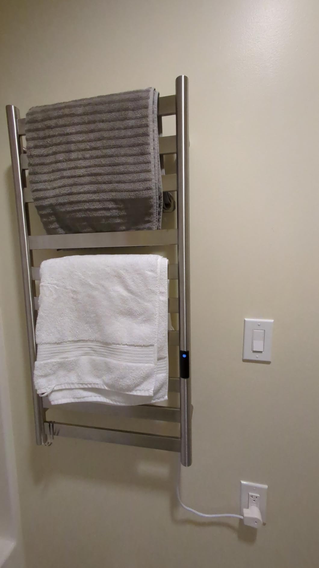 Heated Towel Rack for Bathroom, Towel Warmer with 10 Bar Flat Rack Large, Electric Hot Towel Rack Wall Mounted, LED Built-in Timer, Plug-in, Stainless Steel, Fast Heating, Brushed Nickel customer photo 1