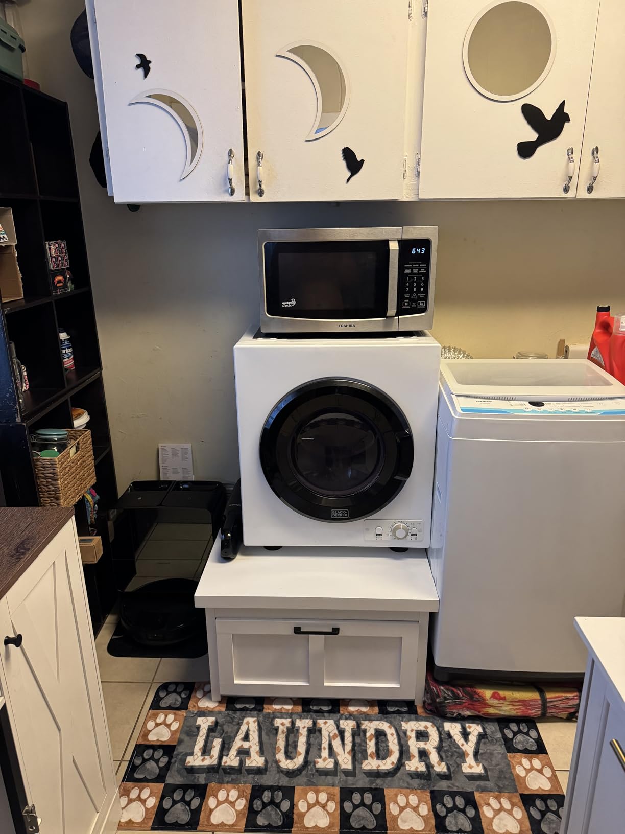 Ilyapa Washer and Dryer Stand - 28x28x16 in. Universal Laundry Pedestal, with Drawer and Anti Vibration Pads - 400 lb Weight Capacity Washing Machine Base Compatible with Samsung, LG, GE, Maytag customer photo 1