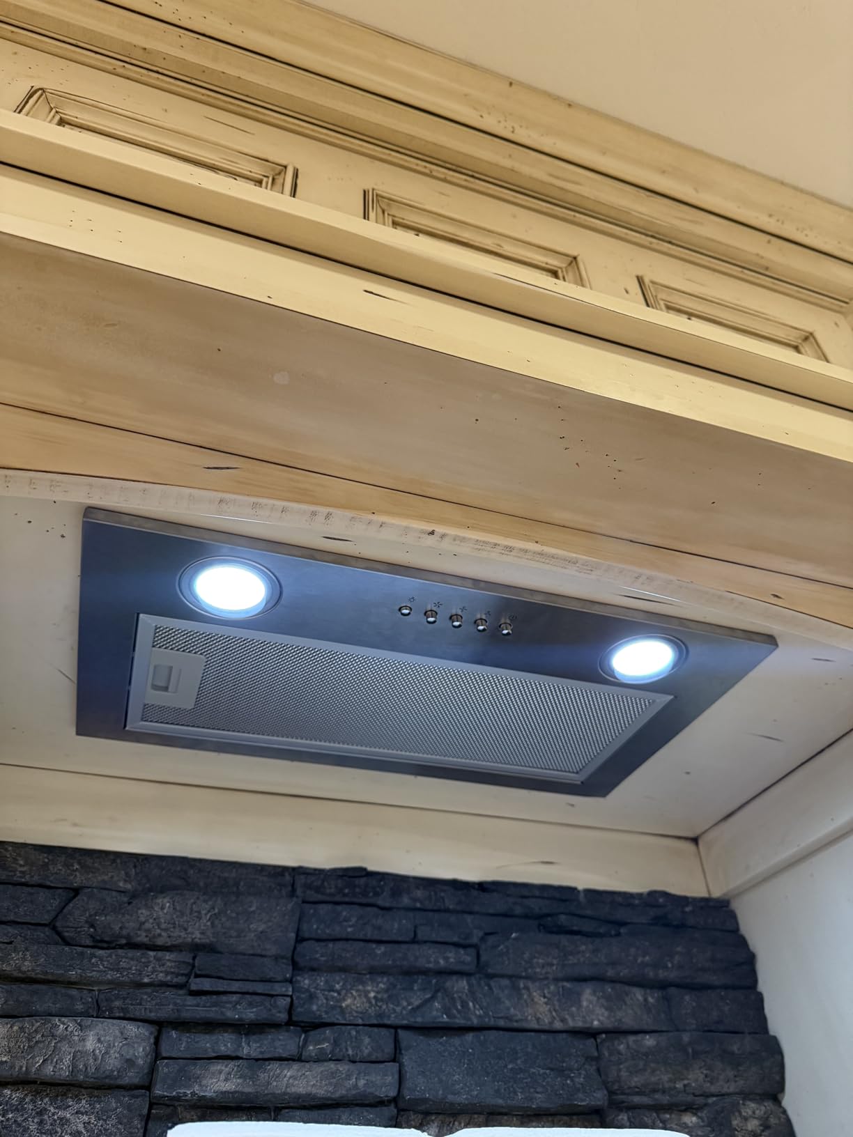 Range Hood Insert 30 inch, Ducted/Ductless Range Hood | Gesture Sensing & Touch Control, Built-in Kitchen Hood 600 CFM, 2 Pcs Stainless Steel Baffle Filters customer photo 1
