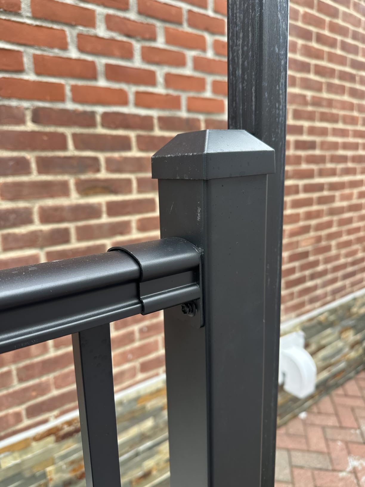 Egadis 1 Pack 36 in x 6 ft Modular Aluminum Porch and Deck Railing Kit | Pioneer in Modular Aluminum Railing Kit, ASTM Certified, Textured AAMA2604 Finish for Deck, Porch & Balcony (1 Post, 1 Panel) customer photo 2