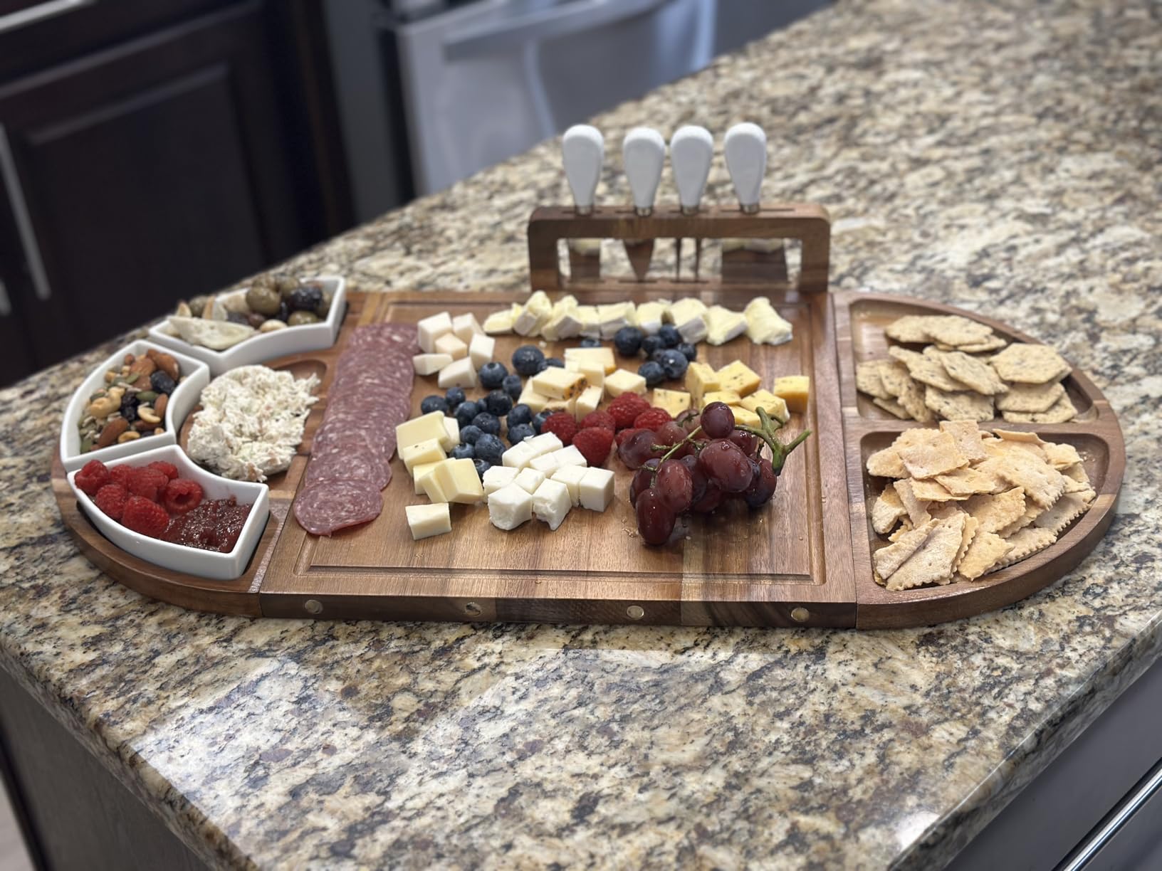 Elite Snacker Large Charcuterie Board Set, Acacia Wood, Premium Finish, Magnetic 3-Piece customer photo 2