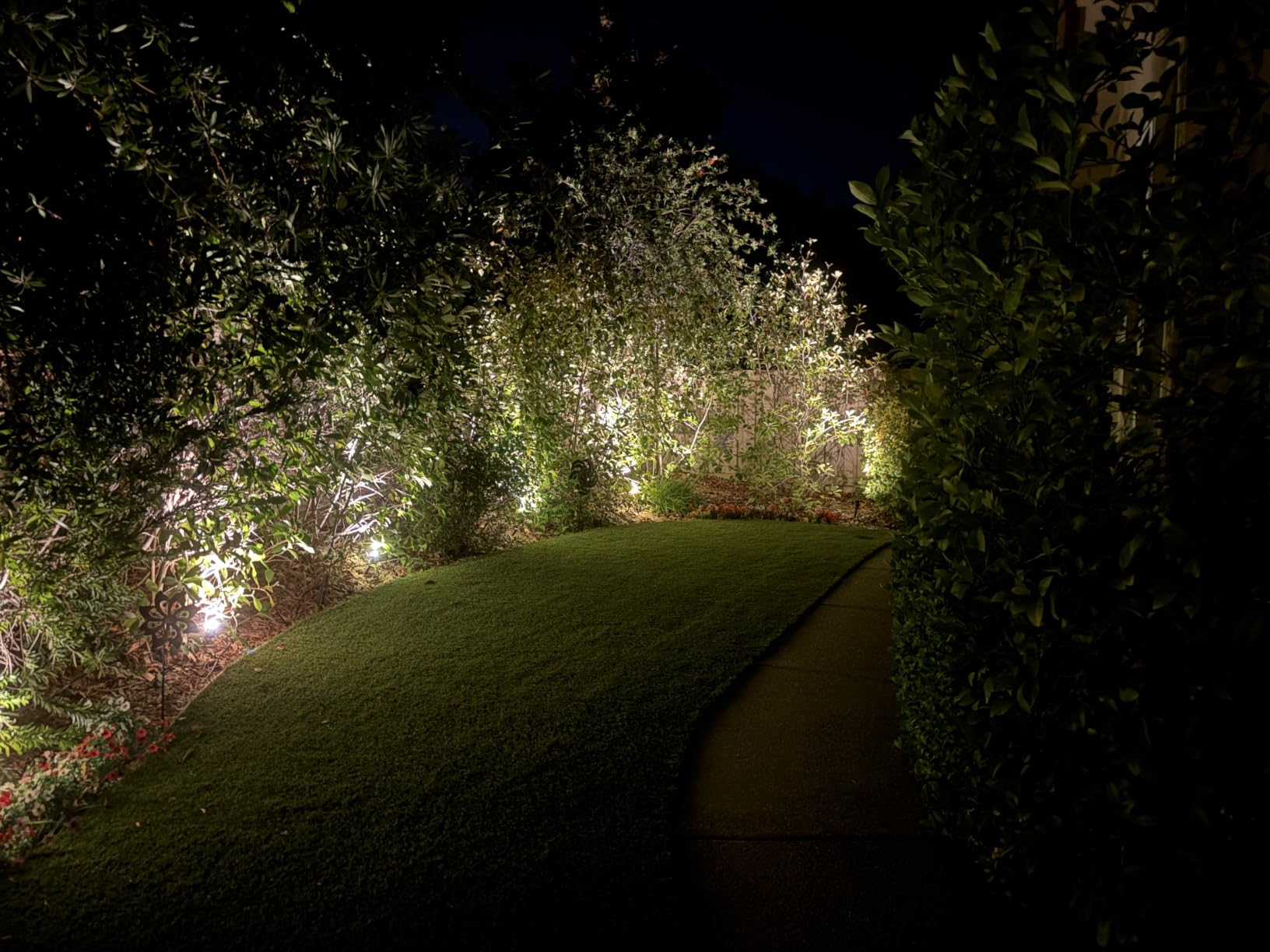 SUNVIE All-in-One LED Low Voltage Landscape Lighting Kit Dusk to Dawn 12PCS | 3000K Landscape Lights with Transformer Connectors 100FT Wire, Waterproof Low Voltage Landscape Lights for Garden Yard House customer photo 2