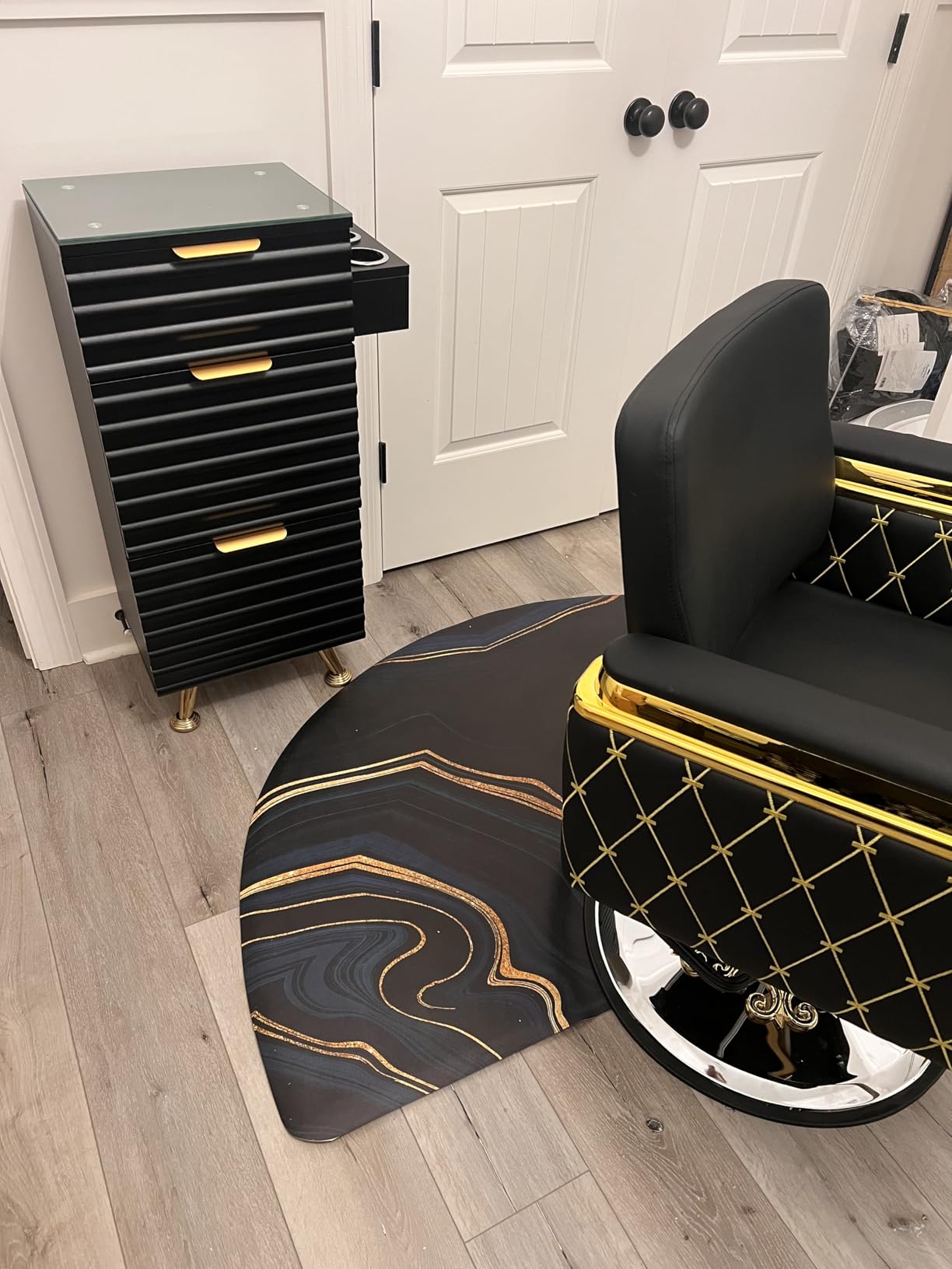 OmySalon Salon Stations for Hair Stylist, Barber Station with Glass Top & Drawers & Hot Tool Holder, Salon Storage Cabinet Hair Organizer Equipment for Beauty Spa, Black customer photo 1