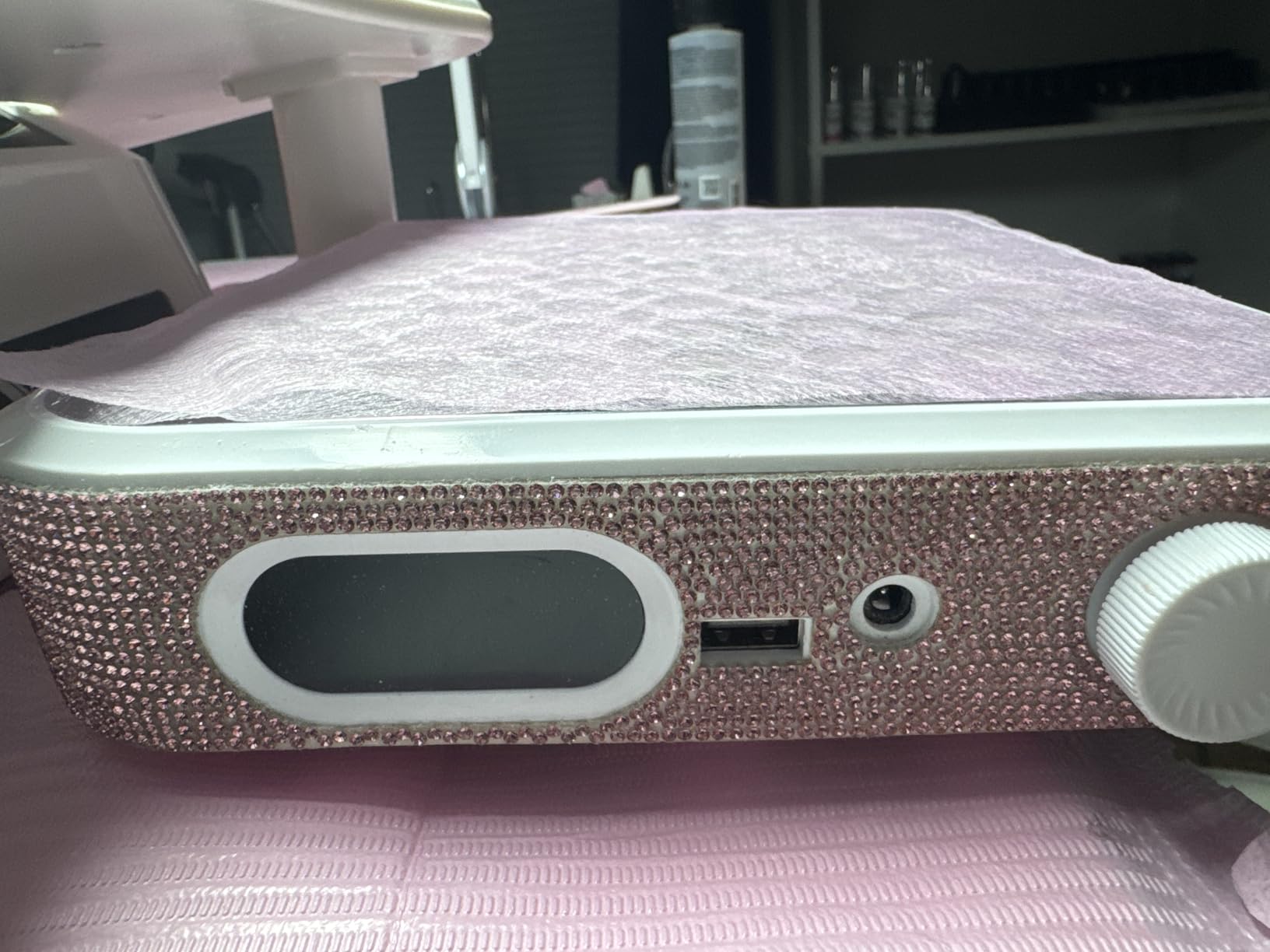 Nail Dust Collector, Rechargeable Dust Collector Nail Tech | Powerful Vacuum Fan Vent Dust Collector Extractor Dust Suction Machine for Acrylic Nails Polishing, Nail Salon & Home, Pink customer photo 1