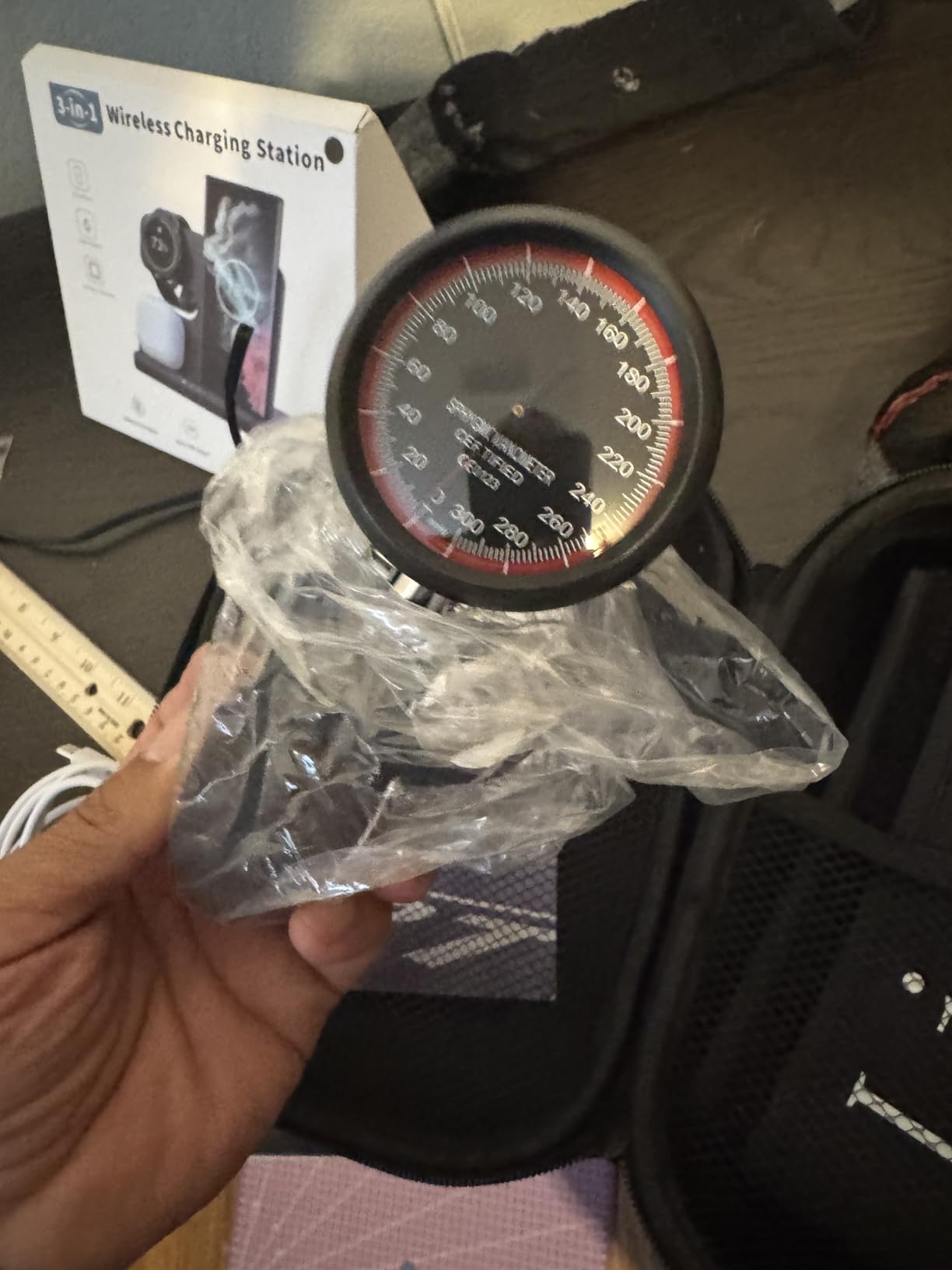 BFR Training System - Blood Flow Restriction Bands for Occlusion Training, Gym Vein Restriction, Muscle Strength and Growth Hormone Stimulation, Suitable for Men and Women Enjoy Fitness and Workout customer photo 2