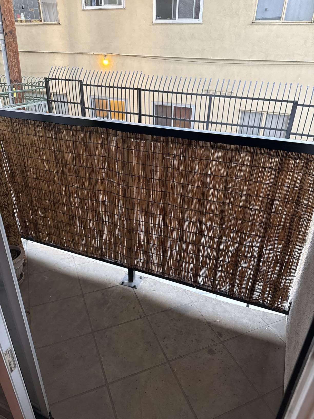Bamboo Fence, Reed Fencing 4Feet High Bamboo Privacy Screen Outdoor for Patio, Reed Screen for Privacy Garden Backyard Balcony Natural Reed Fencing, 4x16FT customer photo 1
