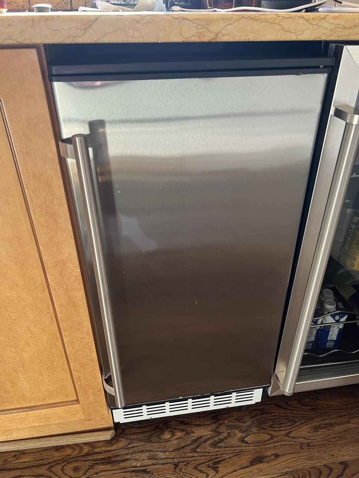 ICYGLEE Commercial Under Counter Ice Maker with Drain Pump, 100Lbs Daily customer photo 1