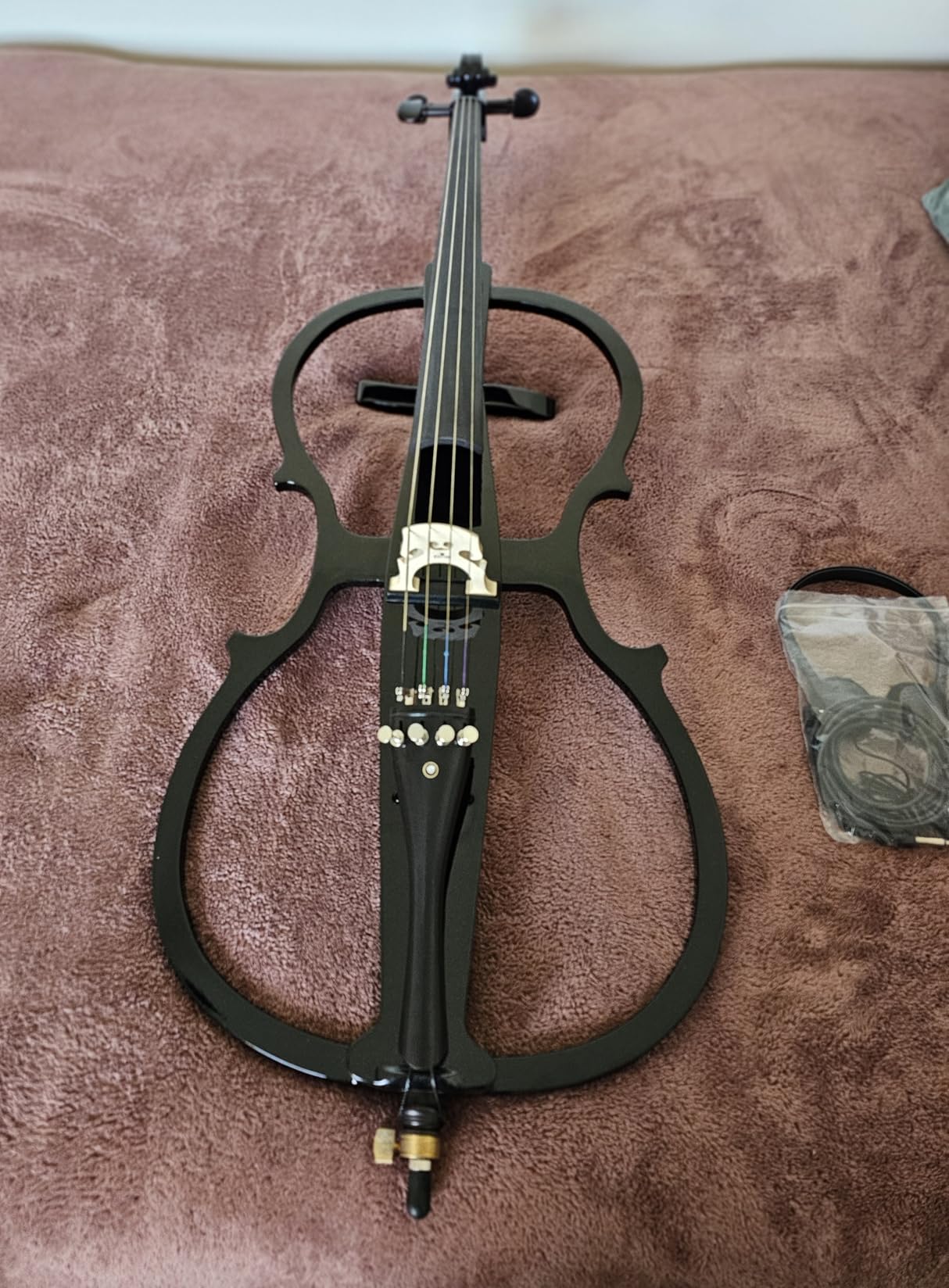 Electric Cello 4/4 Full Size Ebony Fittings with Lightweight Cello Bag, Headphones, Bow, Bridge, Rosin, Cello for Beginners Adults(Metallic Black) customer photo 2