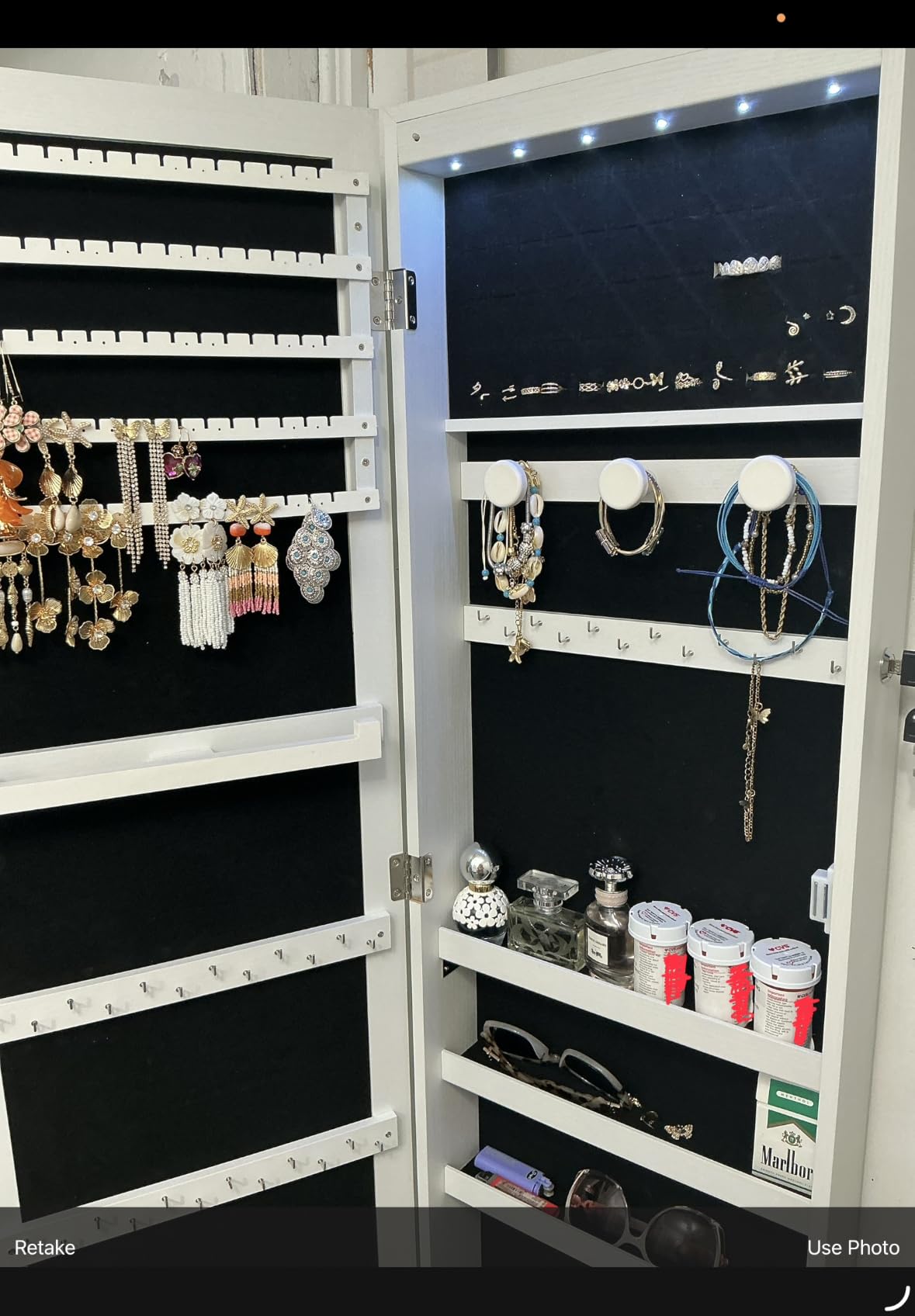 DUMOS 6 LEDs Mirror Jewelry Cabinet, Wall or Door Mounted Jewelry Organizer, 47.2-Inch Tall Lockable Large Capacity Cosmetic Storage, Gift Idea, White customer photo 1