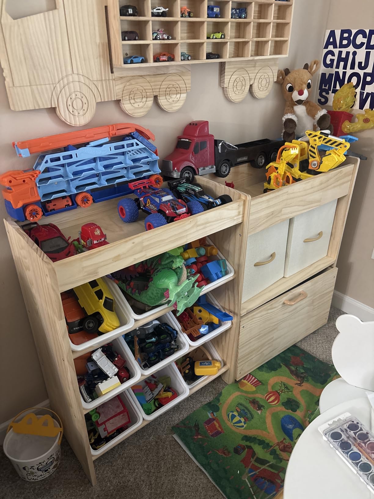 EXPERLAM Toy Storage Organizer for Kids, 9-Bin Toy Organizer with 2-Drawers, Movable Toy Chest and Top Rack, Multifunctional Kids Bookshelf and Toy Storage for Playroom, Bedroom, Nursery, White customer photo 1