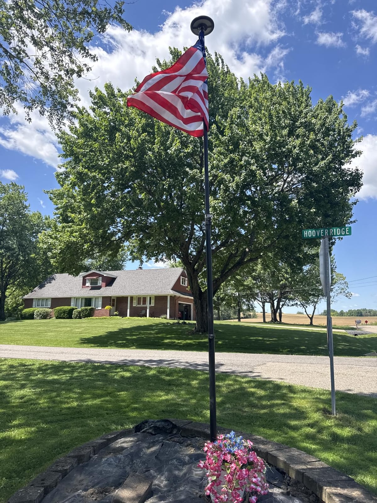 NELXINJO 20ft Telescopic Flag Pole - Extra Thick Outdoor Telescoping Flag Poles with 3x5 American Flag for Residential or Commercial,Black customer photo 1