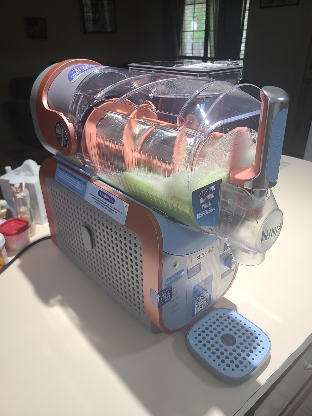 Ninja SLUSHi MAX Smart Frozen Drink Maker, 12+ Servings, Peach, FS605 | 2X BIGGER & 2X FASTER than the original Ninja SLUSHi, SlushAssist Technology, XXL 150 oz vessel, 12+ servings customer photo 1