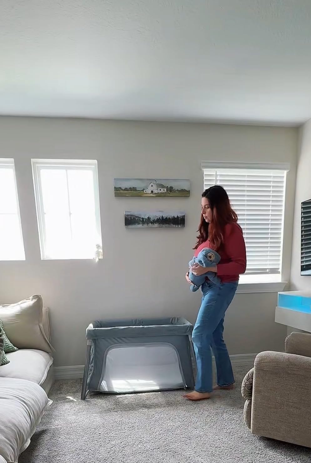 Newton Baby Compact Travel Crib & Play Yard, Carry-On Size - Sand | Compact Travel Crib, Carry-On Size, Foldable, Backpack Straps, Breathable & Washable Mattress, Play Yard, Portable Playpen customer photo 1