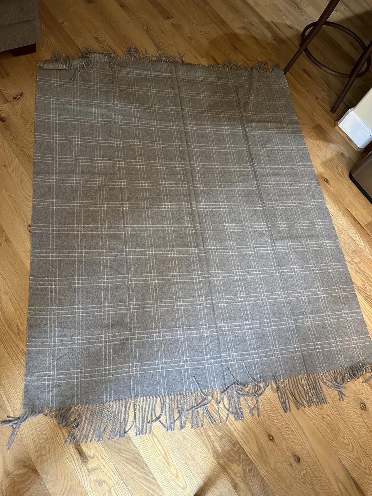 KUNA 100% Pure Baby Alpaca Throw Blanket | Hand-Selected Luxury Fiber & Master Craftsmanship | Hypoallergenic, Lightweight & Warm | Premium Gift Packaging | Sustainably Peruvian Heritage customer photo 1