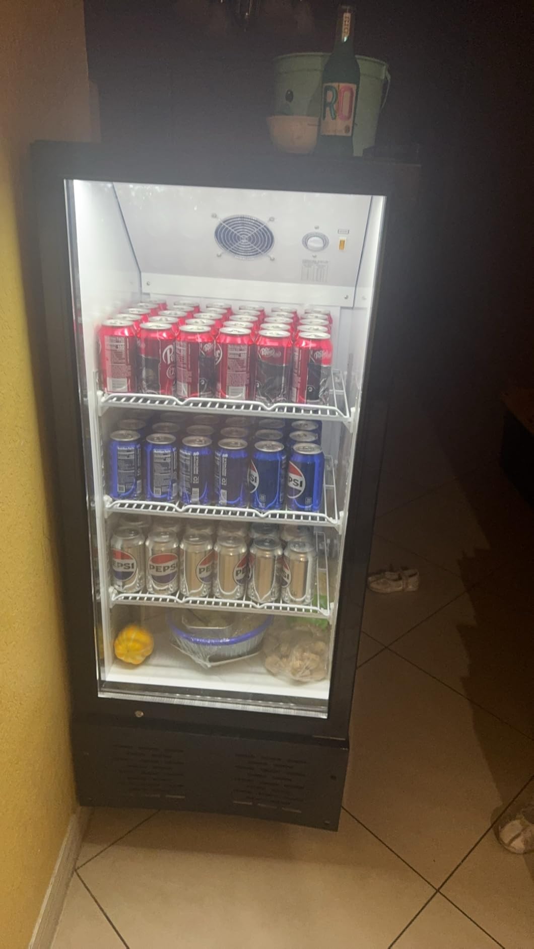 20.8''W Commercial Refrigerators, 11 Cu.ft. Glass Door Beverage Refrigerators Commercial Fridge Upright Display Cooler with Soft LED Light and Adjustable Shelves for Restaurant Grocery Stores customer photo 1