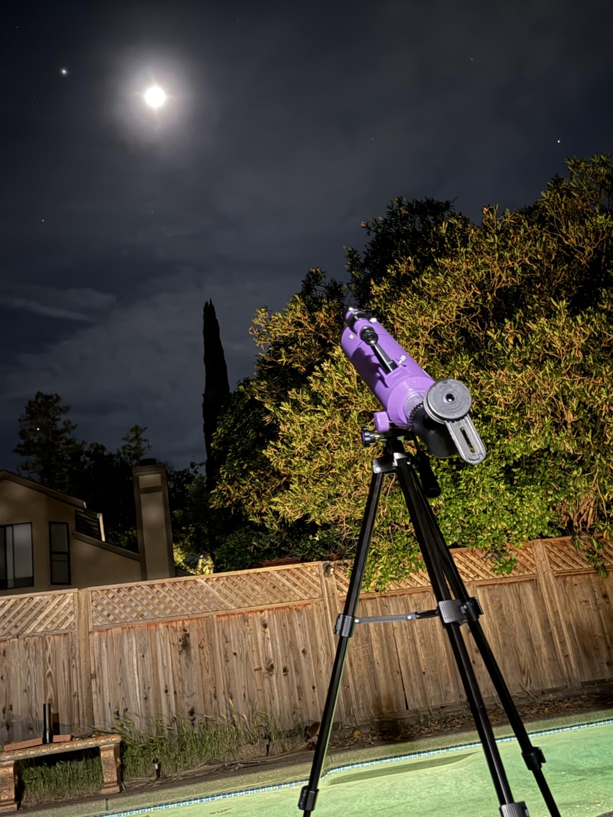 Dianfan Telescope for Kids & Adults, 80mm 500mm Portable Refractor, Purple | High Powered Astronomy Travel Telescope for Beginners, Fully Multi-Coated Optics, Tripod, Phone Adapter, Stickers & Backpack customer photo 1