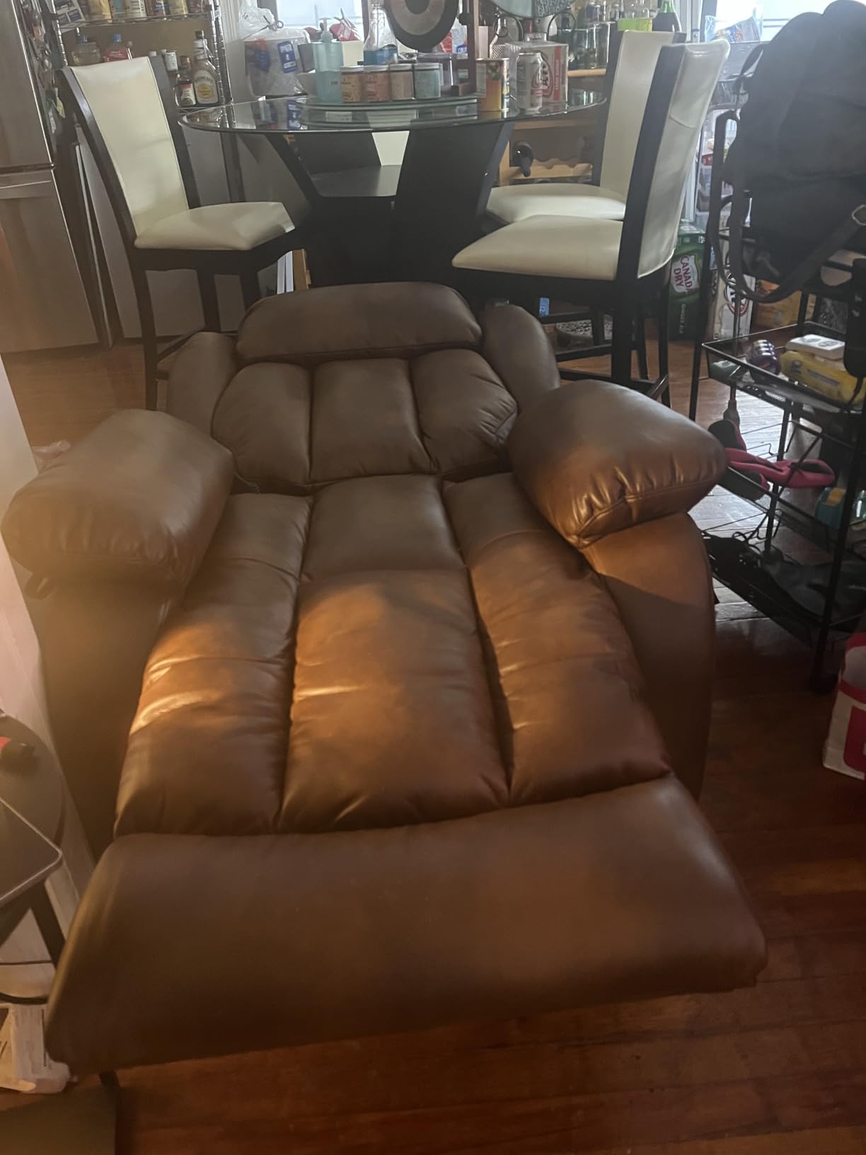 TEKAMON Power Lift Recliner Chair for Elderly with Heat & Massage, Dual Motor Breathable Leather Recliner, Lay Flat Sleeping Chairs with Infinite Position customer photo 2