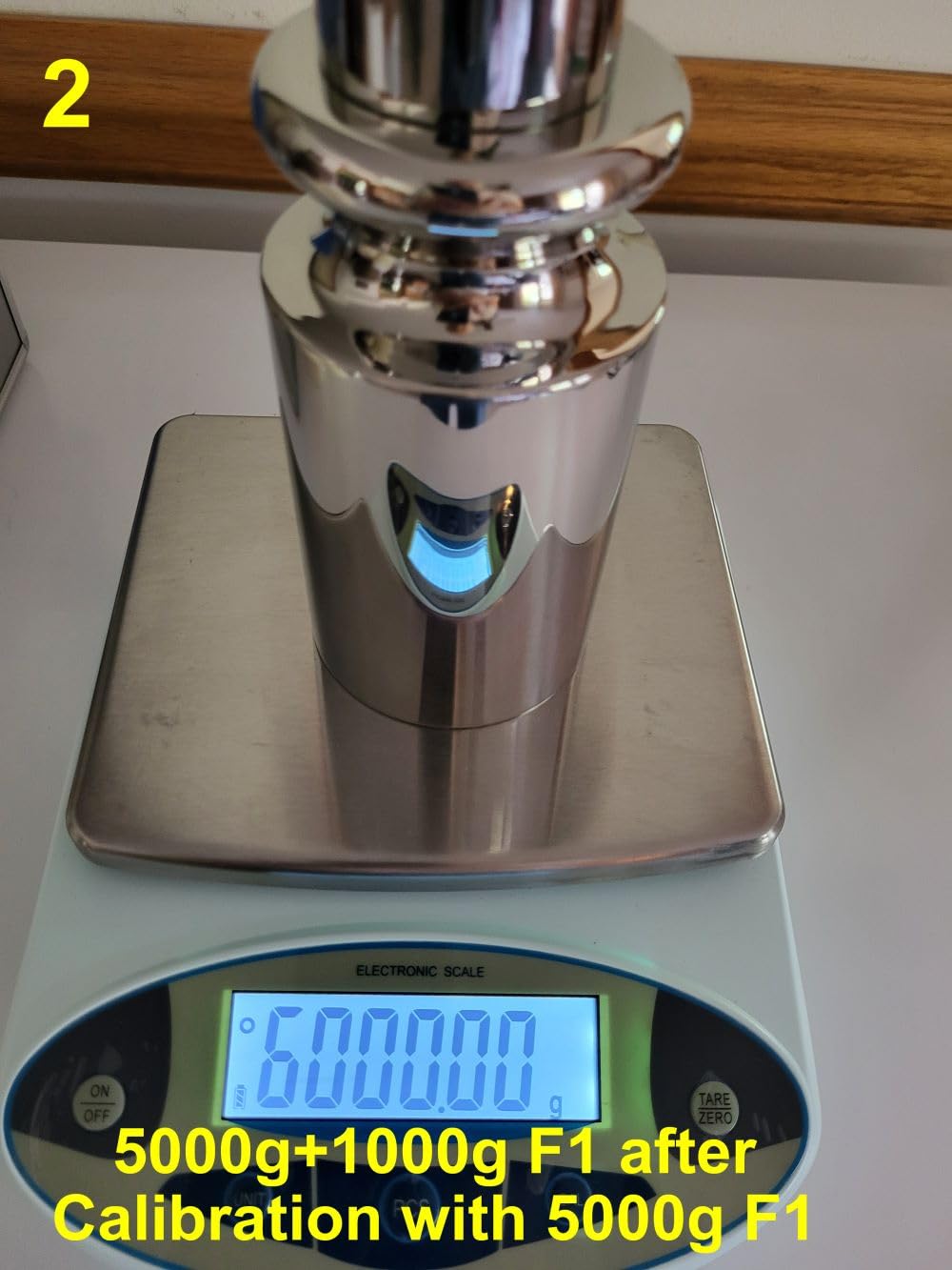 Lab Scale 500g*0.001g, High Precision Accurate Analytical Balance with Windshield, Lab Scale Electronic Scientific Scale Digital Precision Weighing Scale Jewelry Scales (with 200g Calibration Weight) customer photo 1