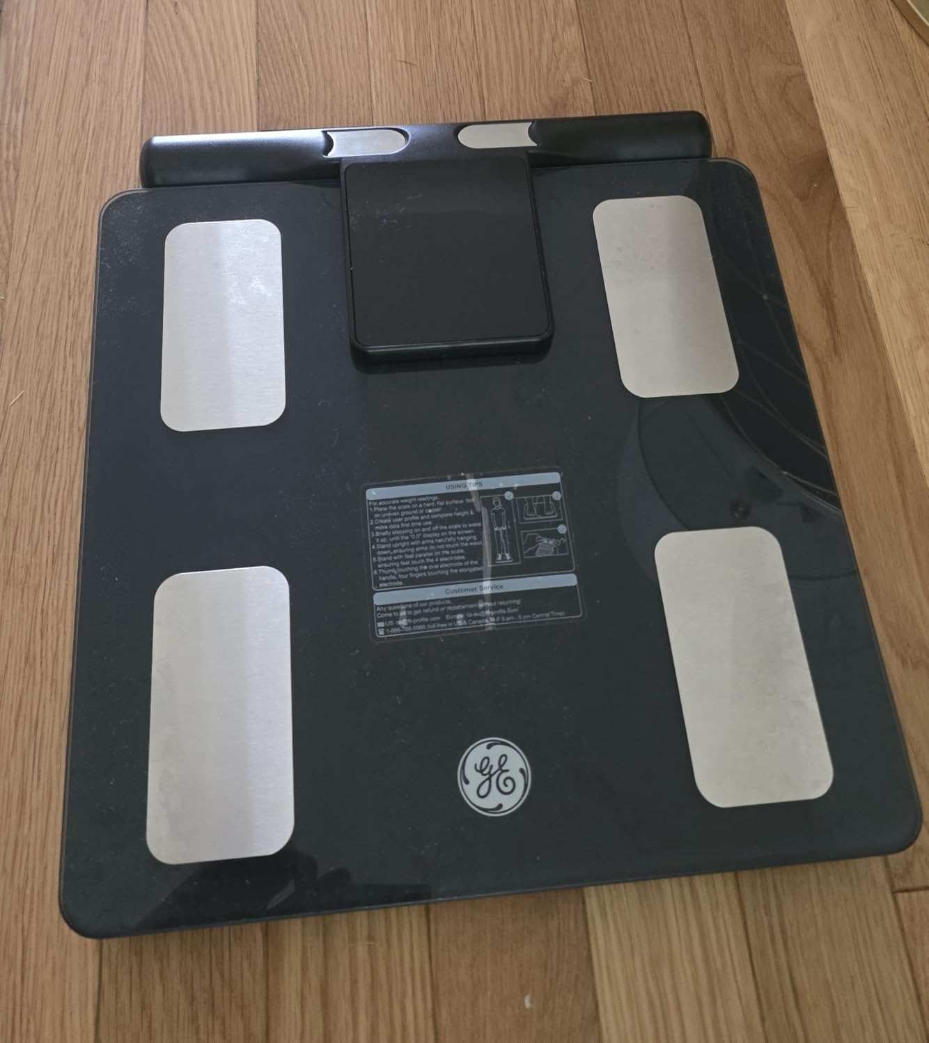 GE Smart Scale for Body Fat with BMI Muscle Mass, 5.3-inch Handle Display | 8-Electrode Weight Scale, Full Body Composition Analysis, for Bathroom and Gym, 50+ Metrics, Bluetooth App Sync, Black customer photo 1