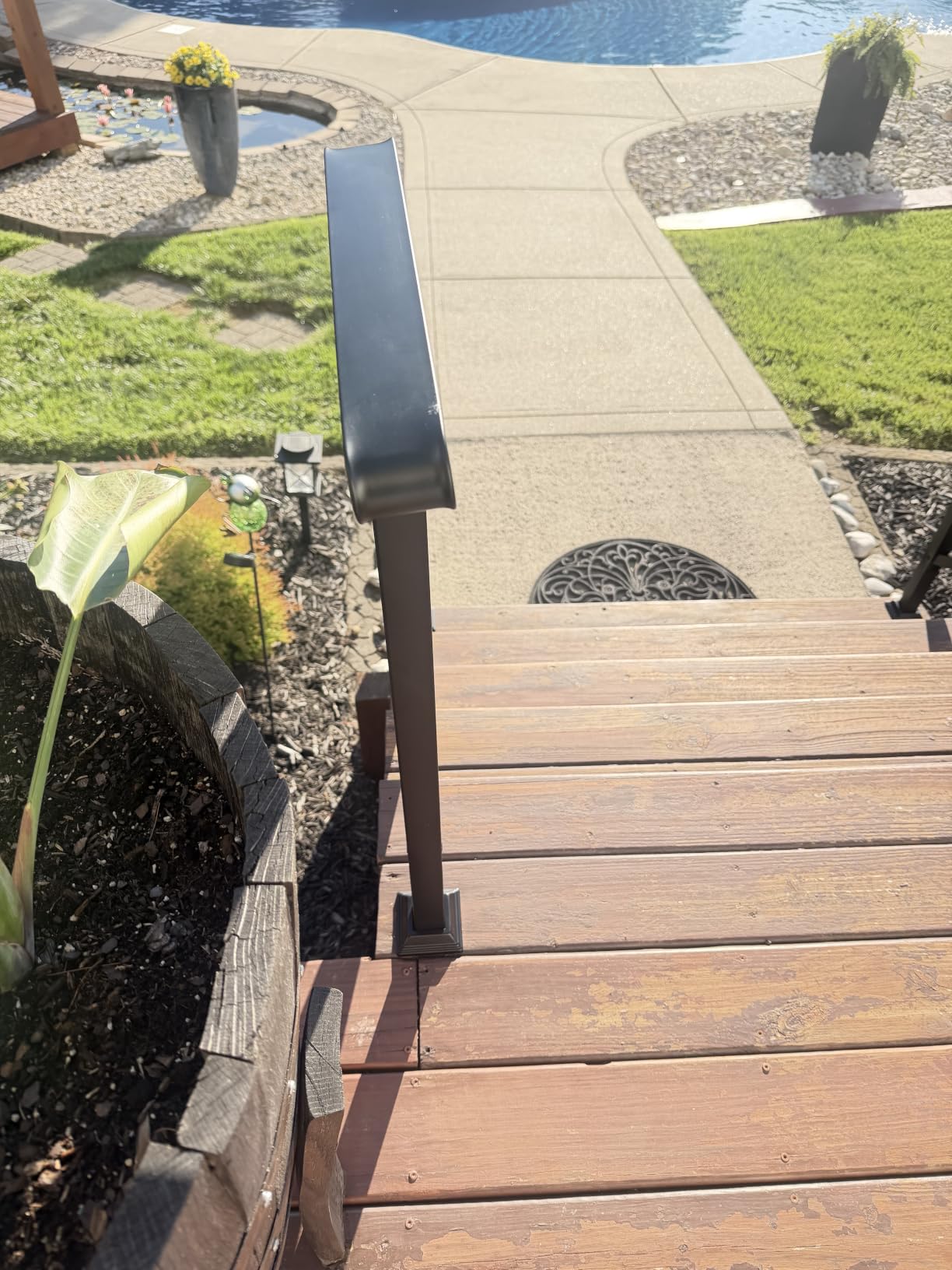 VIVOHOME 4-Step Hand Rails for Outdoor Steps with Curved Ends and Balusters | 2-Pack, Galvanized Steel, Exterior Railing Kit for Porch, Deck, or Indoor Stairs customer photo 1