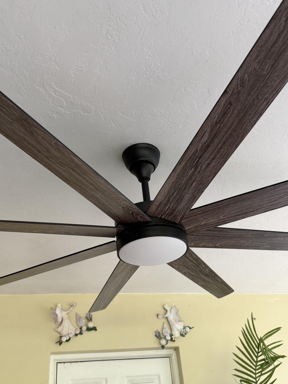 60'' Black Ceiling Fan No Lights for Indoor/Covered Outdoor | Remote/APP Control, 5980 CFM Airflow, Quiet DC Motor, Reversible Airflow, 8 Blades Modern Overhead Fan for Patio, Garage customer photo 2