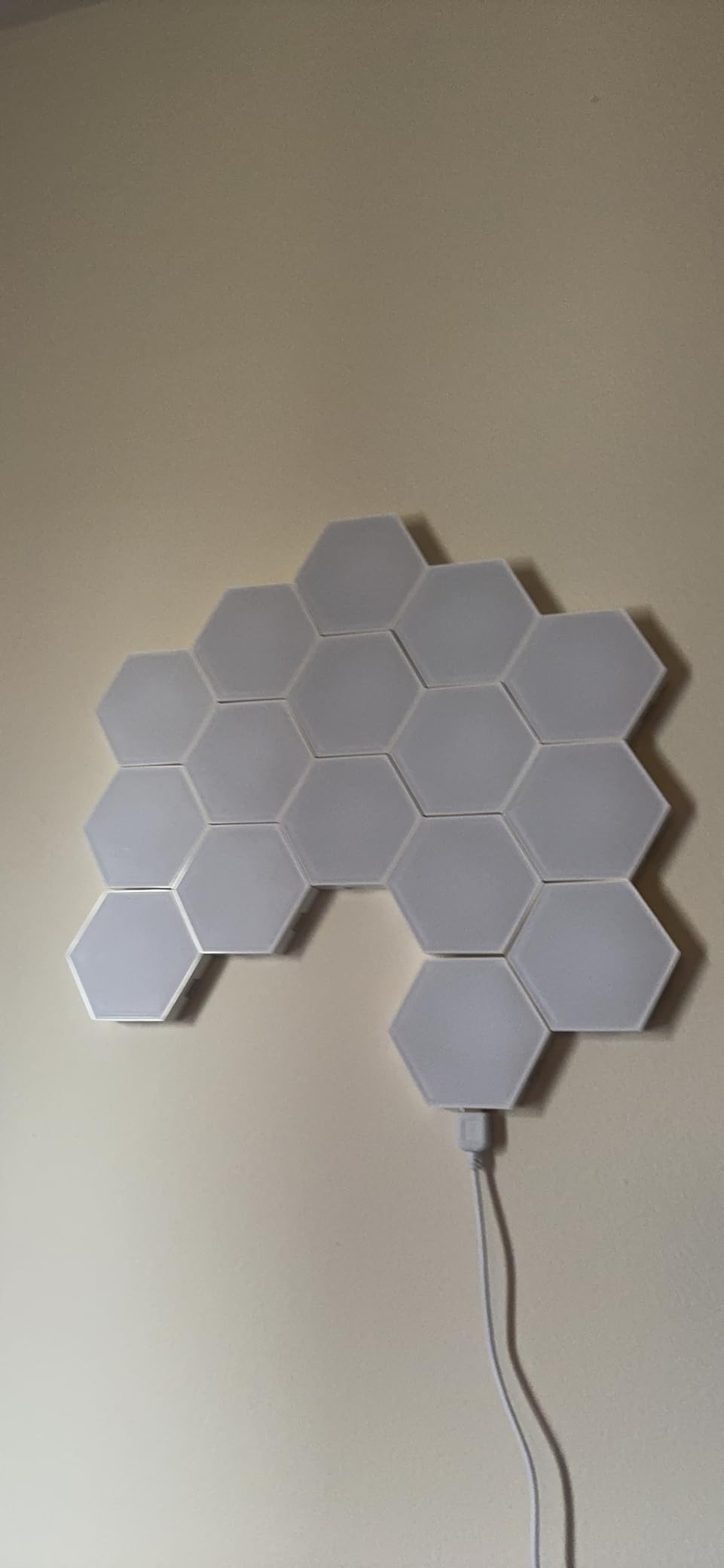 NIUCOO 20 Pack Hexagon LED Light Wall Panels - RGB Smart Gaming Light with App, Remote and Music Sync, Modular Gaming Wall Decor for Bedroom, Game and Living Room customer photo 2