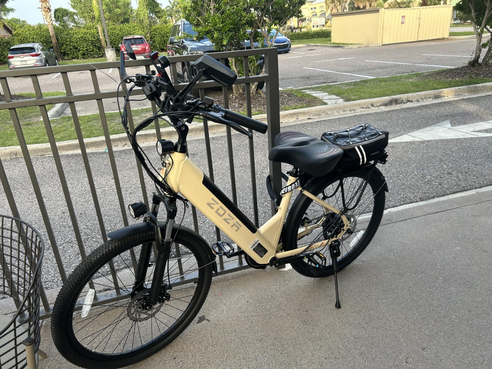 Electric Bike for Adults, 1000W Peak Motor, 60 Miles 22Mph Electric Bike, 26