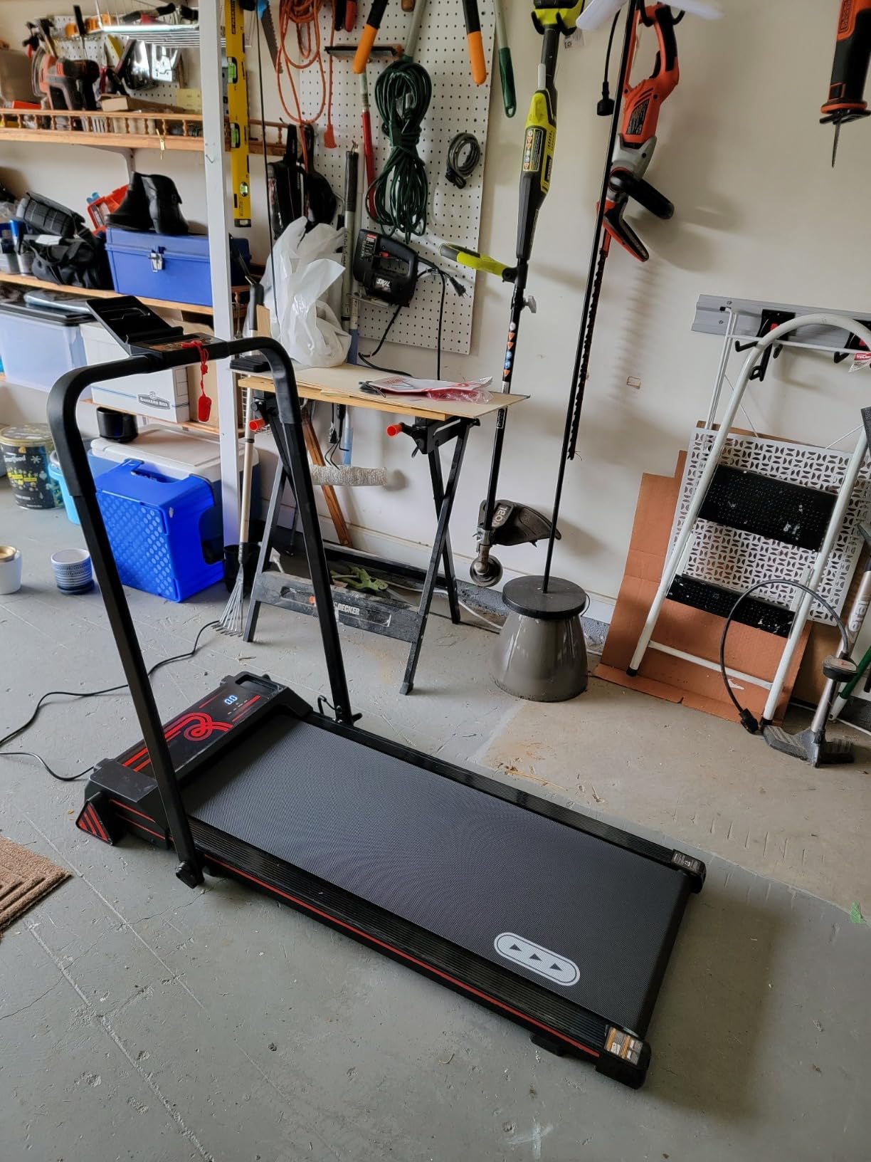 Redliro Backwards Treadmill for Seniors with Long Handrails - 0.3 MPH Start customer photo 2