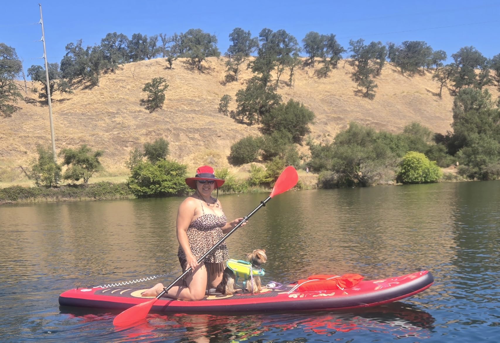 FunWater Inflatable Stand Up Paddle Board with Beginners SUP Accessories | 10'6''/11' SUP, Anti-Slip EVA Deck, Versatile Yoga/Family Inflatable Paddle Boards for Adults & Youth of All Skill Levels customer photo 1