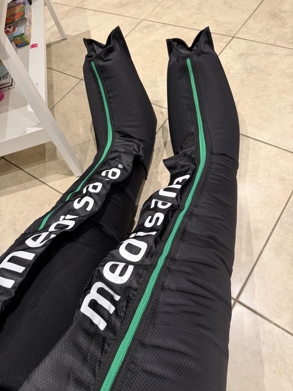 Medisana Leg Compression Massager with Heat Full Leg & Foot Massager Compression Boots customer photo 2