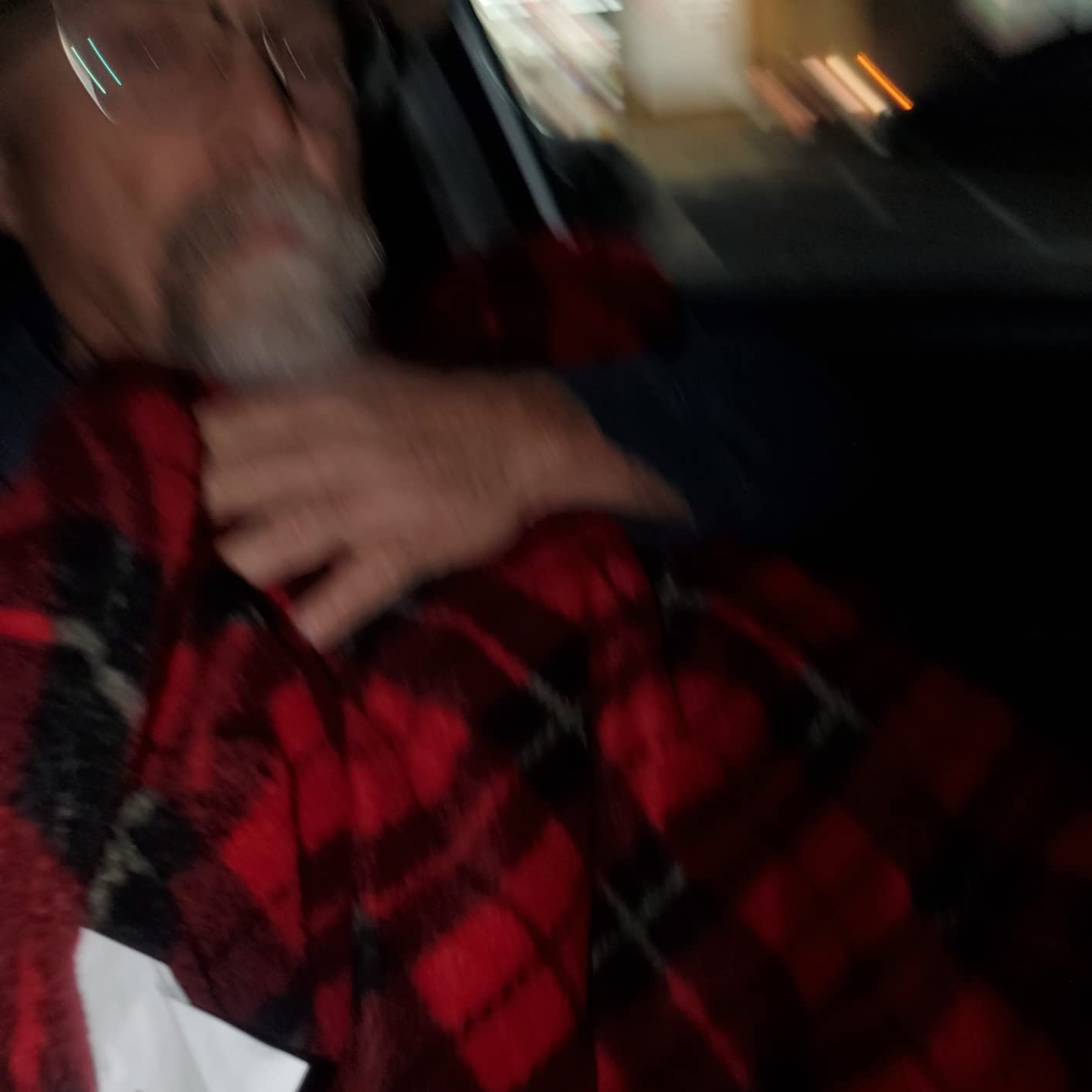 Trillium Worldwide TWI-2001 Heated Fleece Travel Electric Blanket - 12 Volt - Red Plaid customer photo 2