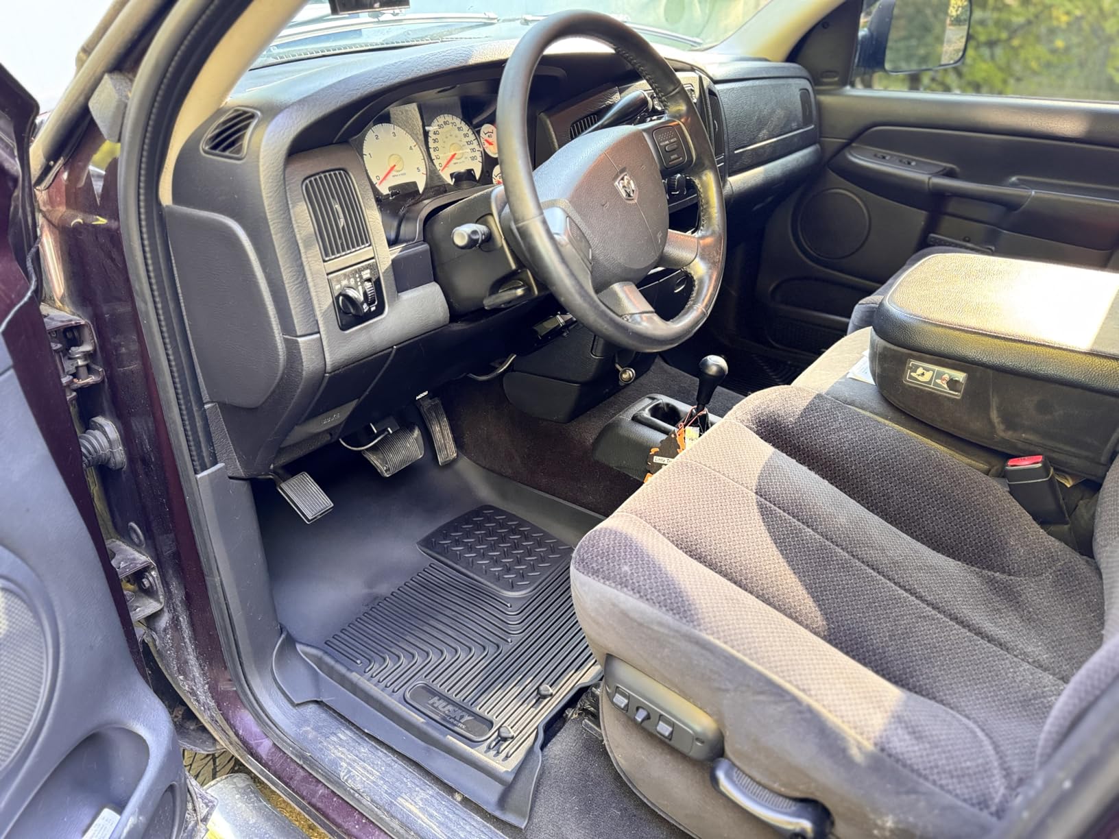 Husky Liners Weatherbeater Floor Mats | Fits 2002 - 2008 Ram 1500 Crew Cab; 2003 - 2009 Ram 2500/3500 Crew Cab | Front & 2nd Row, 3-pc Black - 98031 customer photo 1