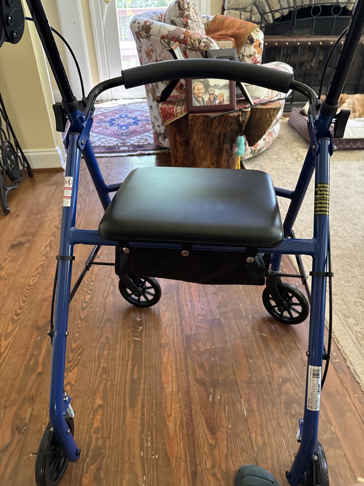Drive Medical Aluminum Rollator Walker, Padded Seat, 6-Inch Wheels, Blue customer photo 1