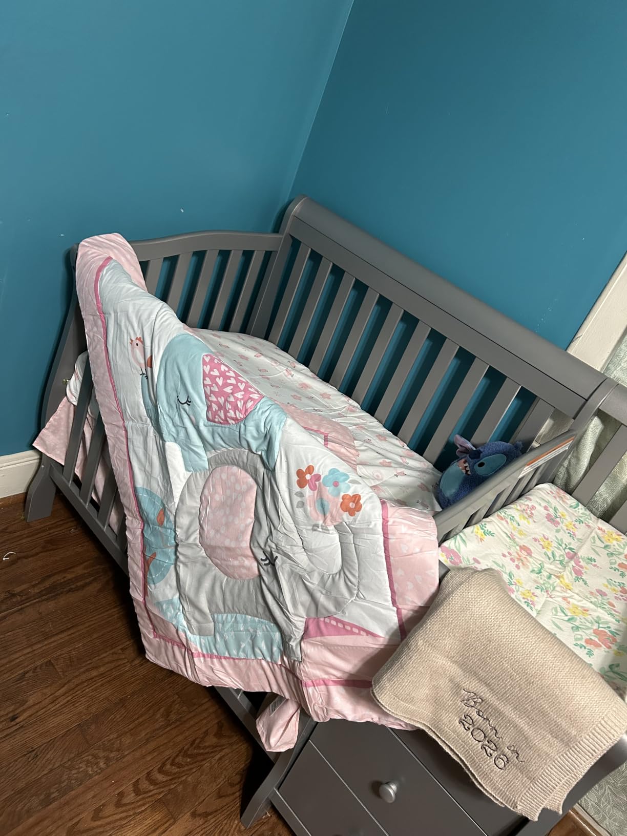Dream On Me Jayden 4-in-1 Convertible Mini Baby Crib with 3 Drawer Changer customer photo 2