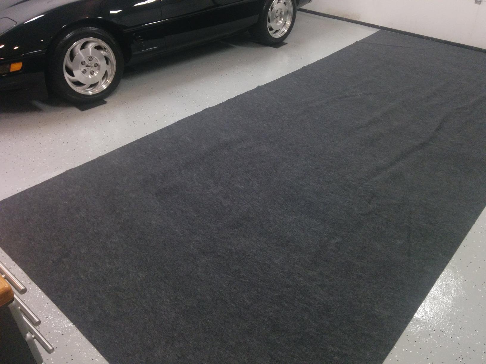 Armor All Garage Floor Mat 17' x 7'4