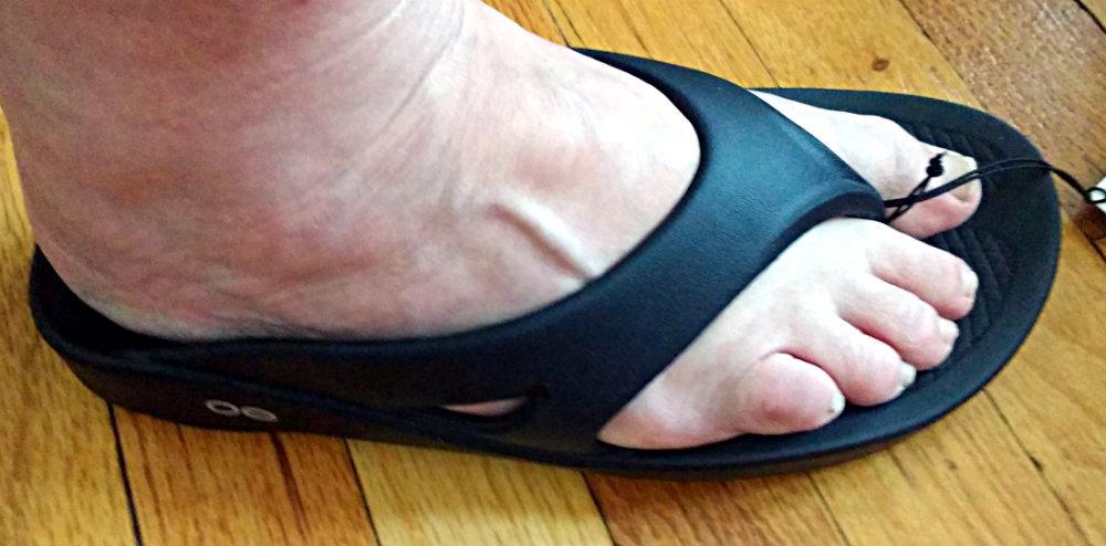 OOFOS OOriginal Recovery Sandal - Women’s and Men’s customer photo 1