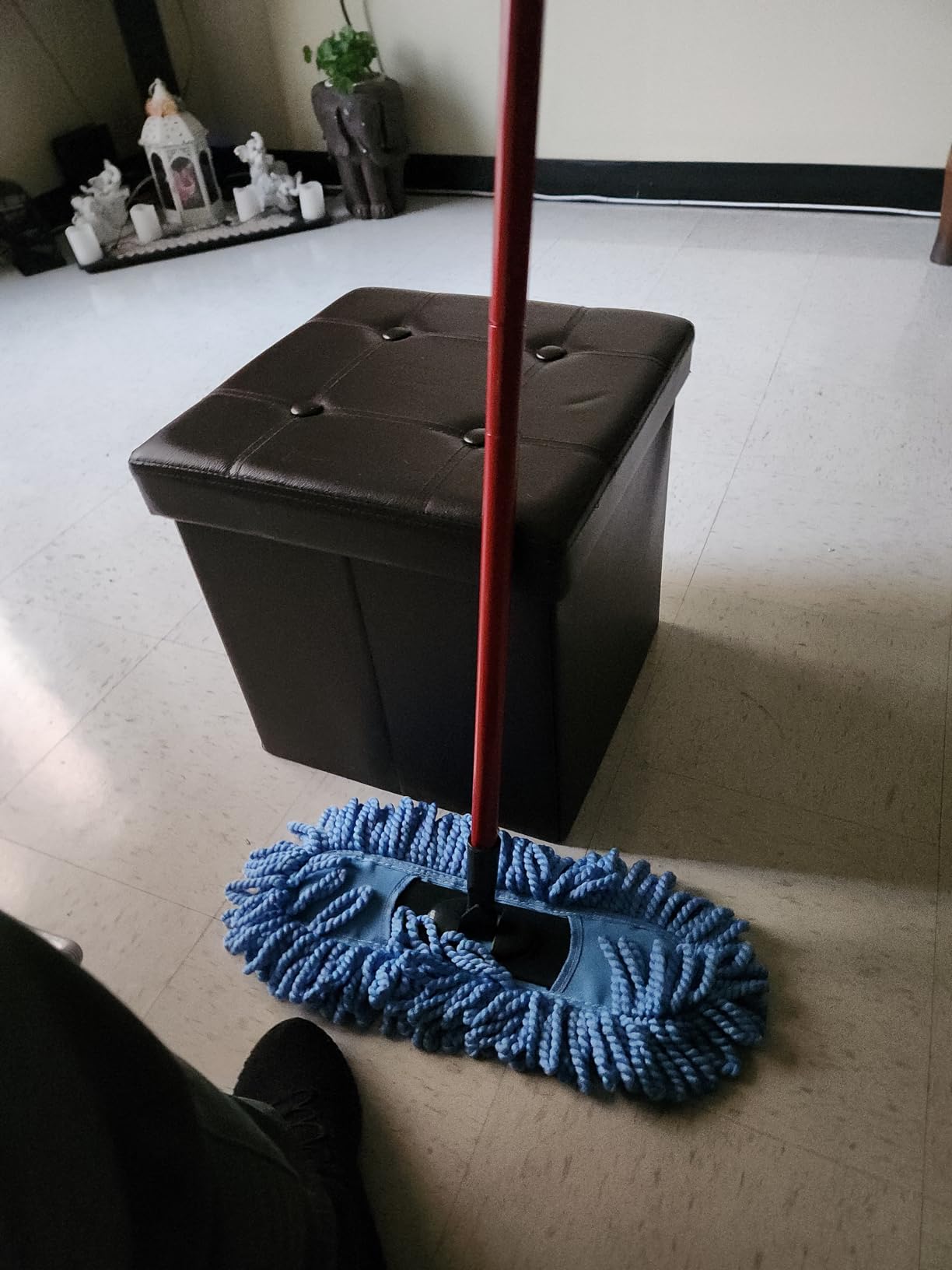 O-Cedar Dual-Action Microfiber Sweeper Dust Mop,Red customer photo 2