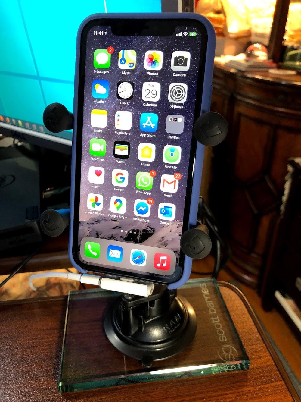 RAM MOUNTS X-Grip Windshield Phone Mount with Twist-Lock Suction Cup Base customer photo 1