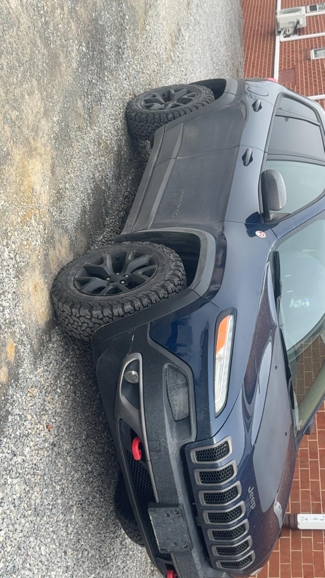 BFGoodrich All Terrain T/A KO2 Radial Car Tire for Light Trucks, SUVs, and Crossovers,34x10.50R17/D 120R 120R customer photo 1
