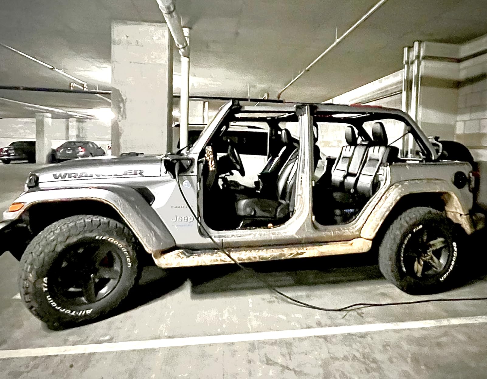 BFGoodrich All Terrain T/A KO2 Radial Car Tire for Light Trucks, SUVs, and Crossovers,34x10.50R17/D 120R 120R customer photo 2