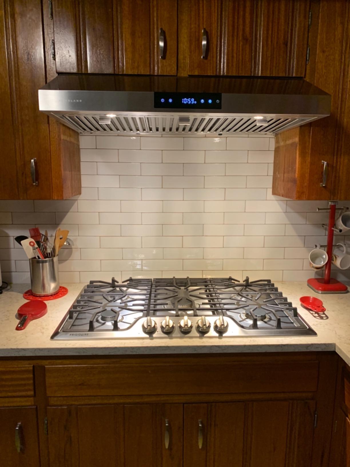 Frigidaire Gallery 36 Inch Stainless Steel Gas Cooktop, 5-Burner Range with Liquid Propane Cooktop Conversion Kit, FGGC3645QS customer photo 2